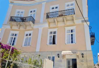 Hotel Omiros has Balcony rooms