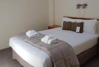 Courtenay Village has Balcony rooms