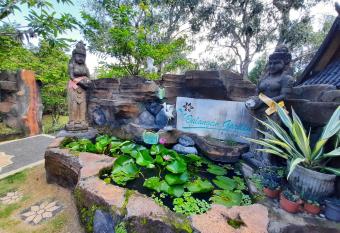 Balangan Garden Bungalow by Gaing Mas Group has Balcony rooms