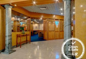 VIP Inn Berna Hotel allows 18 year olds to book a room