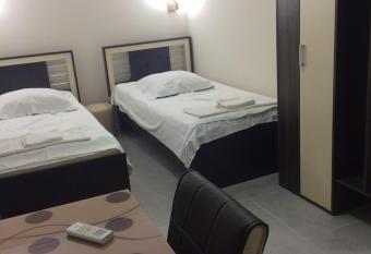 Batumi Guesthouse 28a allows 18 year olds to book a room