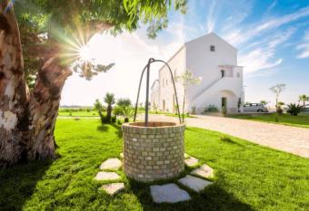 Agriturismo Masseria Cannella has Balcony rooms