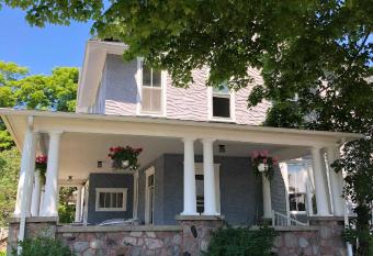 Charlevoix House allows 18 year olds to book a room