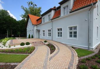 Willa Park Apartamenty allows 18 year olds to book a room