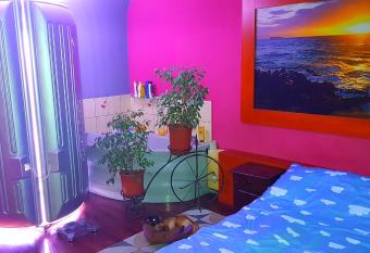 Apartament D  bowa has rooms with a private hot tub