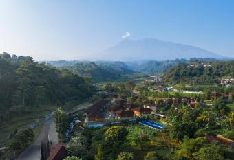 JSI Resort has Balcony rooms