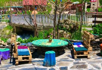 Kesane has Balcony rooms