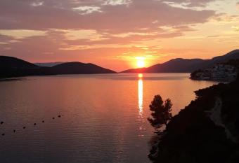 Apartmani Barka allows 18 year olds to book a room