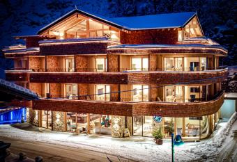 HAUSEREI am Lech has Balcony rooms