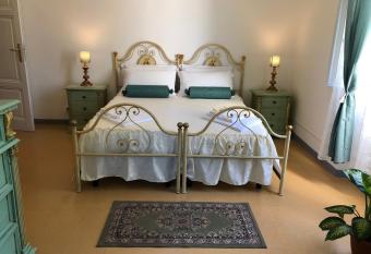 Relais Puccini has Balcony rooms