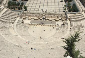 Over theater has Balcony rooms
