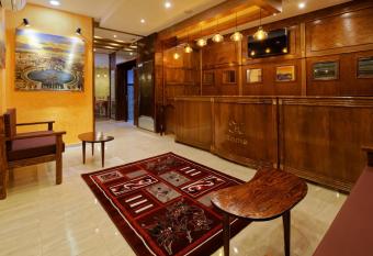 Hotel Roma allows 18 year olds to book a room