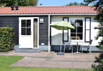 Studio Recreatiepark De Boshoek-9 has Balcony rooms