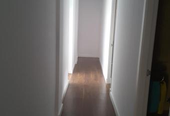 Alojamiento C  diz allows 18 year olds to book a room