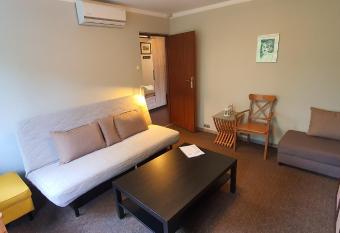 Apartament RSL has Balcony rooms