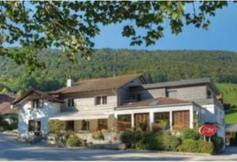 H  tel de l Etoile has Balcony rooms