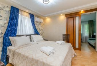 Borjomi Villa Roma has Balcony rooms