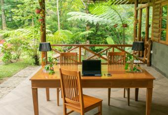 Log Home Villas at Taman Wisata Bougenville has Balcony rooms