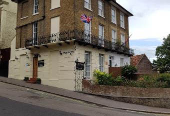 Castle House Guest House allows 18 year olds to book a room