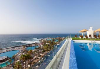 Hotel Vallemar has Balcony rooms