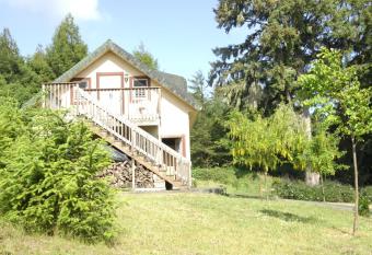 Ye Olde Danish Inn has Balcony rooms