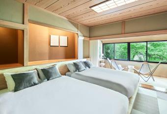 ANDO HOTEL NARA Wakakusayama -DLIGHT LIFE & HOTELS- has Balcony rooms