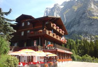 Hotel Bl  mlisalp has Balcony rooms