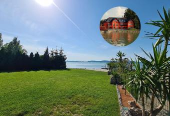 Rider Beach has Balcony rooms