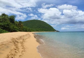 Logement entier au soleil couchant has Balcony rooms