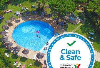 Quinta Pedra Dos Bicos allows 18 year olds to book a room