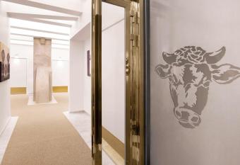 Ibis Styles Stockholm Odenplan allows 18 year olds to book a room