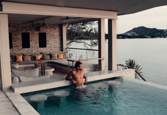 Moonstone - Samui s Premier Private Villa allows 18 year olds to book a room