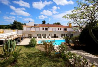 Belo Horizonte has Balcony rooms
