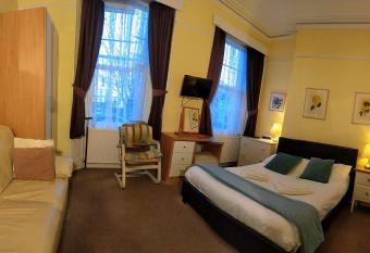 Haven House allows 18 year olds to book a room