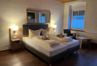 Tilla s Hof allows 18 year olds to book a room