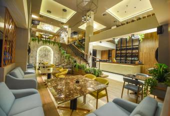 Hotel Union has Balcony rooms