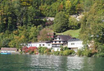 Hostel Rotschuo Jugend- und Familienferien allows 18 year olds to book a room