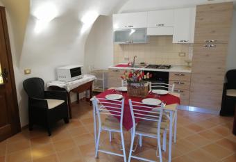 La casa di Umberto has Balcony rooms