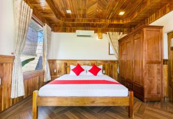 Huu Le Garden Resort allows 18 year olds to book a room