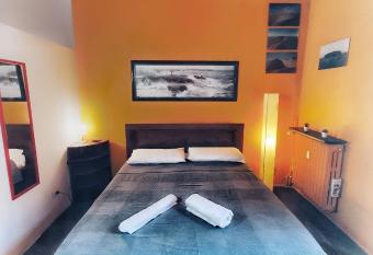        Enchanting Apartment in Milan        has Balcony rooms