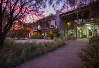 YHA Apollo Bay Eco has Balcony rooms