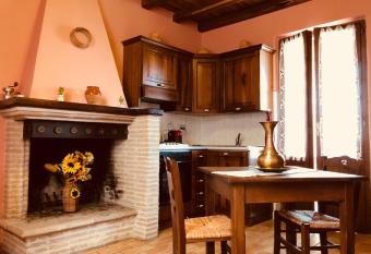 B&B Vicolo della Sacca has Balcony rooms