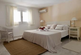 Hacienda Encanto del Rio has Balcony rooms