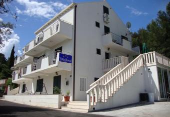 B&B Villa Royal has Balcony rooms