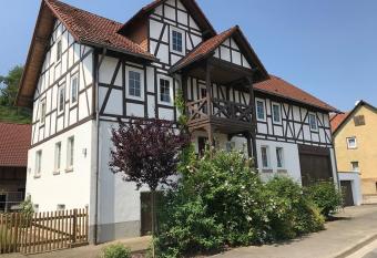 Ferienwohnung Haseltal allows 18 year olds to book a room