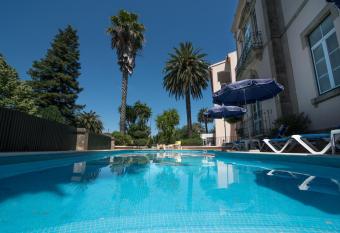 Hotel Sol e Serra allows 18 year olds to book a room