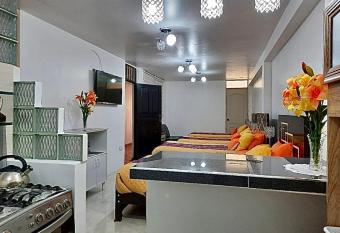Cusco Magico 6 - Mini Departamento Santa Ursula allows 18 year olds to book a room