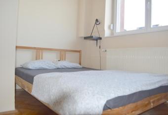 Artist Guest House has Balcony rooms