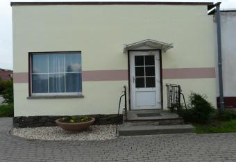 Ferienwohnung Winkler allows 18 year olds to book a room