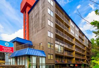 SureStay Plus Hotel by Best Western Gatlinburg has Balcony rooms